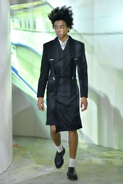 Look 26